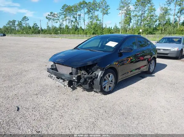 KMHD84LF2LU105679 2020 HYUNDAI ELANTRA - Image 2