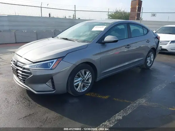 KMHD84LF2LU106539 2020 HYUNDAI ELANTRA - Image 2