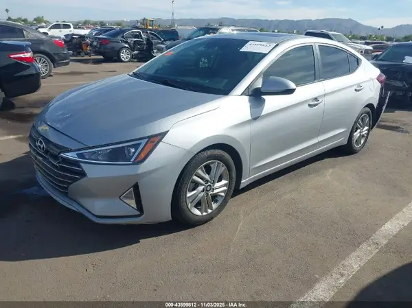 KMHD84LF2LU106735 2020 HYUNDAI ELANTRA - Image 2