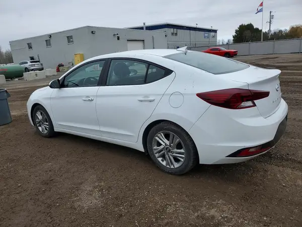 KMHD84LF2LU900327 2020 HYUNDAI ELANTRA - Image 2