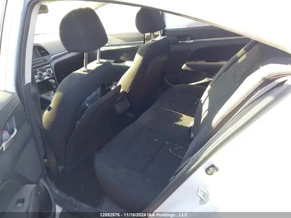 KMHD84LF2LU926426 2020 HYUNDAI ELANTRA - Image 8