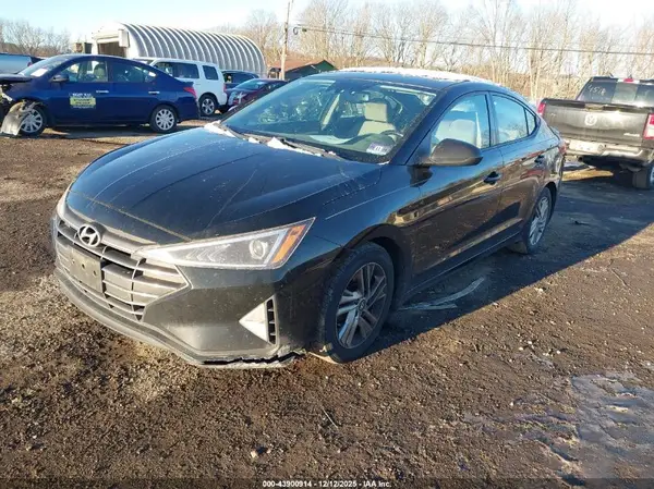 KMHD84LF2LU956056 2020 HYUNDAI ELANTRA - Image 2