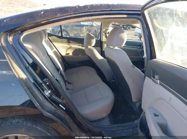 KMHD84LF2LU956056 2020 HYUNDAI ELANTRA - Image 8