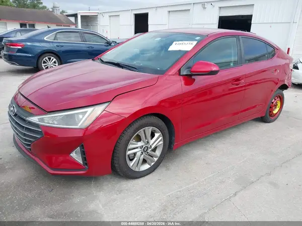 KMHD84LF2LU961063 2020 HYUNDAI ELANTRA - Image 2
