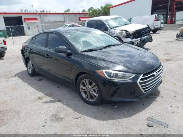 KMHD84LF3HU060467 2017 HYUNDAI ELANTRA - Image 1
