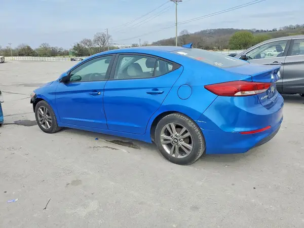 KMHD84LF3HU064289 2017 HYUNDAI ELANTRA - Image 2