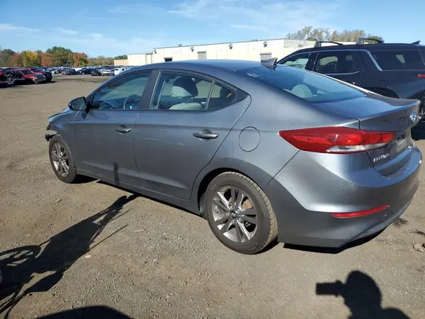 KMHD84LF3HU065412 2017 HYUNDAI ELANTRA - Image 2