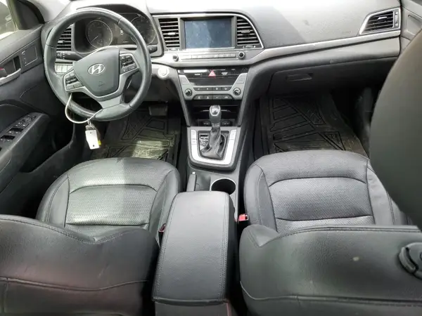 KMHD84LF3HU067161 2017 HYUNDAI ELANTRA - Image 8