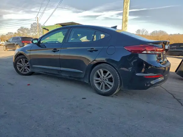 KMHD84LF3HU100093 2017 HYUNDAI ELANTRA - Image 2