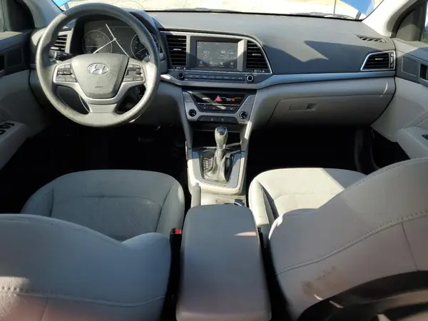 KMHD84LF3HU103219 2017 HYUNDAI ELANTRA - Image 8