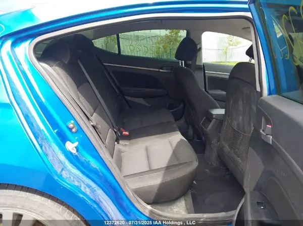KMHD84LF3HU103351 2017 HYUNDAI ELANTRA - Image 8