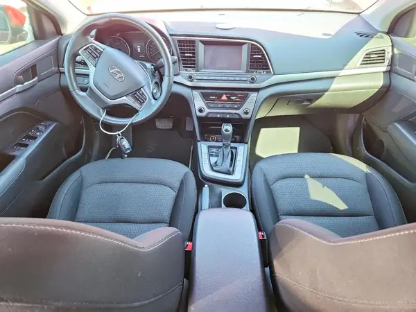 KMHD84LF3HU116021 2017 HYUNDAI ELANTRA - Image 8