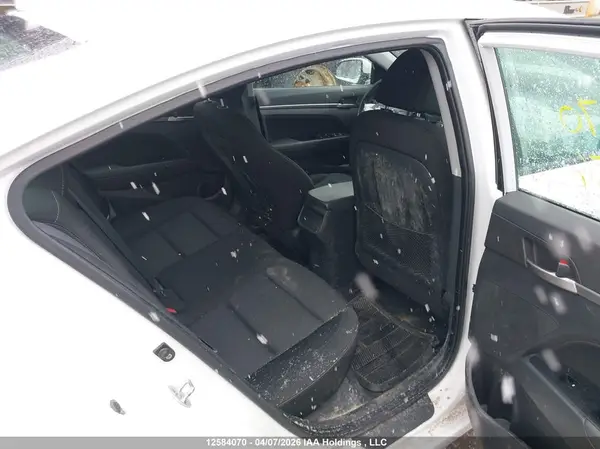 KMHD84LF3HU116956 2017 HYUNDAI ELANTRA - Image 8