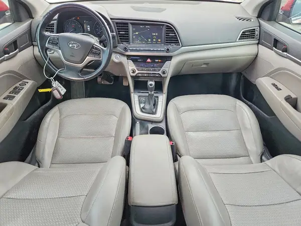 KMHD84LF3HU127777 2017 HYUNDAI ELANTRA - Image 8