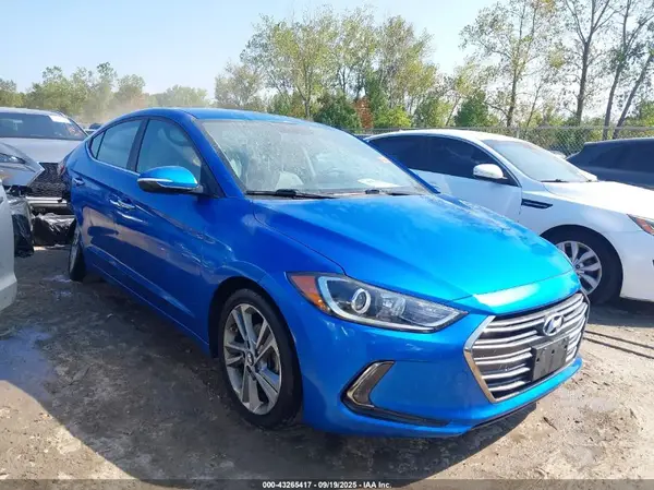 KMHD84LF3HU135670 2017 HYUNDAI ELANTRA - Image 1