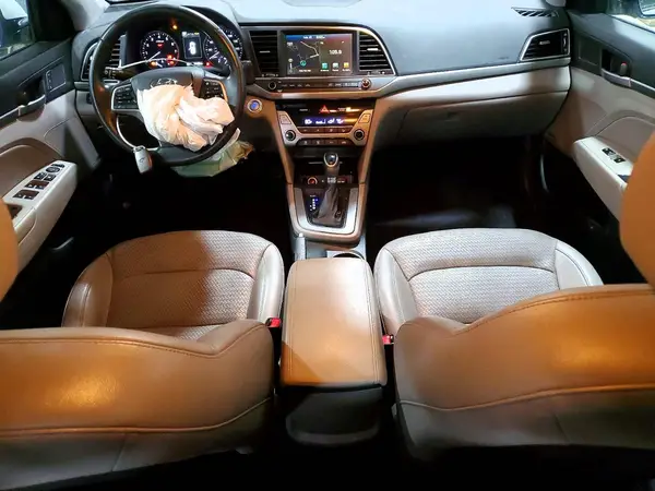 KMHD84LF3HU160066 2017 HYUNDAI ELANTRA - Image 8