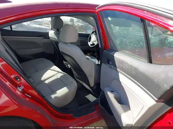 KMHD84LF3HU160973 2017 HYUNDAI ELANTRA - Image 8