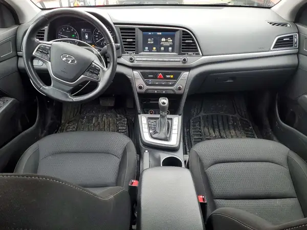 KMHD84LF3HU168409 2017 HYUNDAI ELANTRA - Image 8