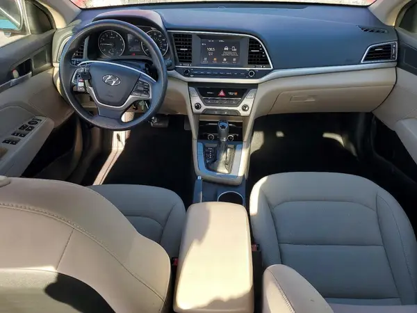 KMHD84LF3HU172475 2017 HYUNDAI ELANTRA - Image 8