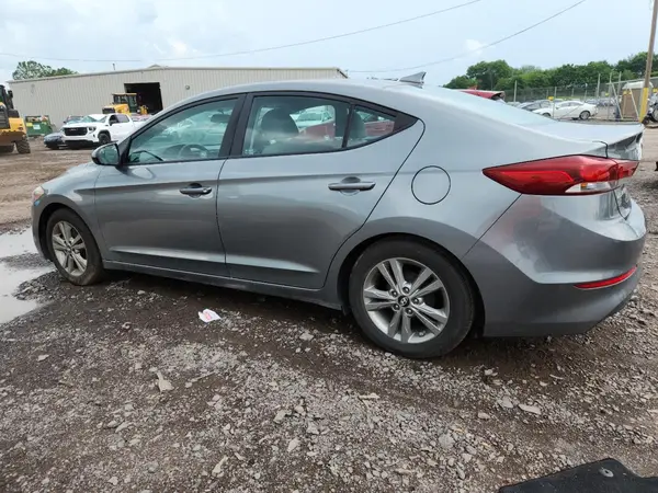 KMHD84LF3HU189793 2017 HYUNDAI ELANTRA - Image 2