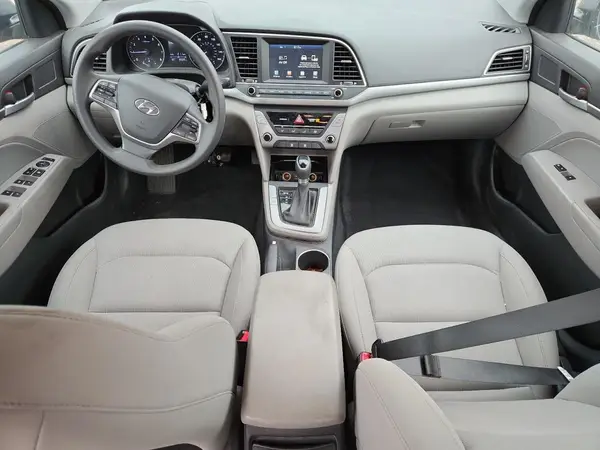 KMHD84LF3HU189793 2017 HYUNDAI ELANTRA - Image 8