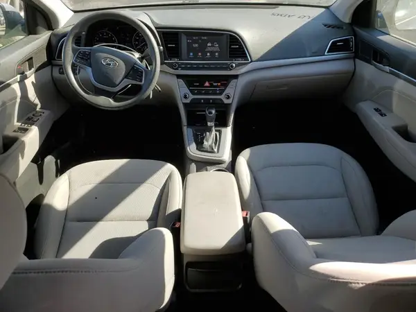 KMHD84LF3HU212022 2017 HYUNDAI ELANTRA - Image 8