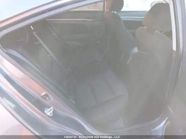 KMHD84LF3HU221352 2017 HYUNDAI ELANTRA - Image 8