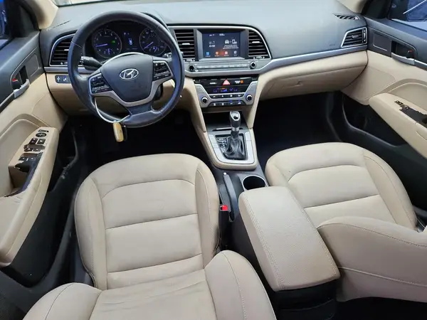 KMHD84LF3HU238863 2017 HYUNDAI ELANTRA - Image 8