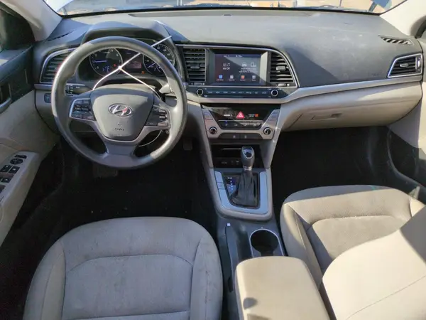 KMHD84LF3HU243268 2017 HYUNDAI ELANTRA - Image 8