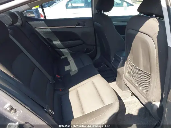 KMHD84LF3HU244839 2017 HYUNDAI ELANTRA - Image 8