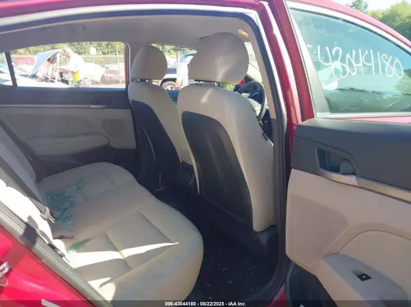 KMHD84LF3HU245327 2017 HYUNDAI ELANTRA - Image 8