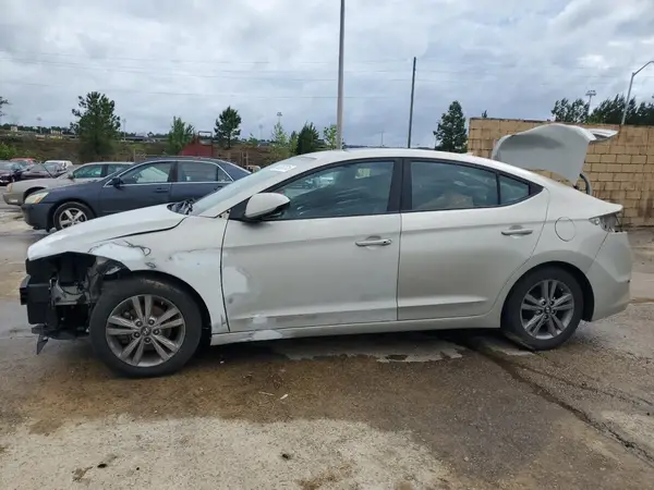KMHD84LF3HU253766 2017 HYUNDAI ELANTRA - Image 1