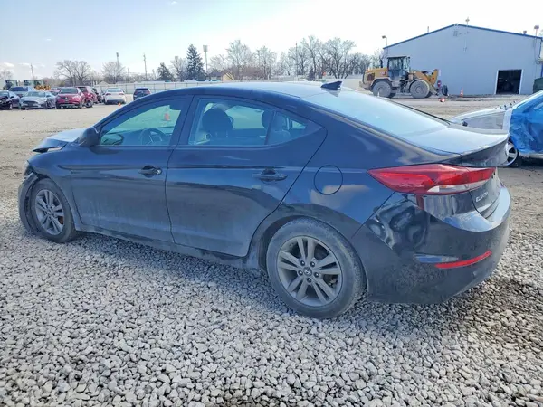 KMHD84LF3HU261270 2017 HYUNDAI ELANTRA - Image 2