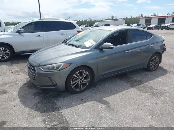 KMHD84LF3HU262726 2017 HYUNDAI ELANTRA - Image 2
