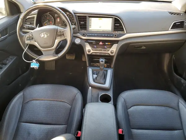 KMHD84LF3HU269384 2017 HYUNDAI ELANTRA - Image 8