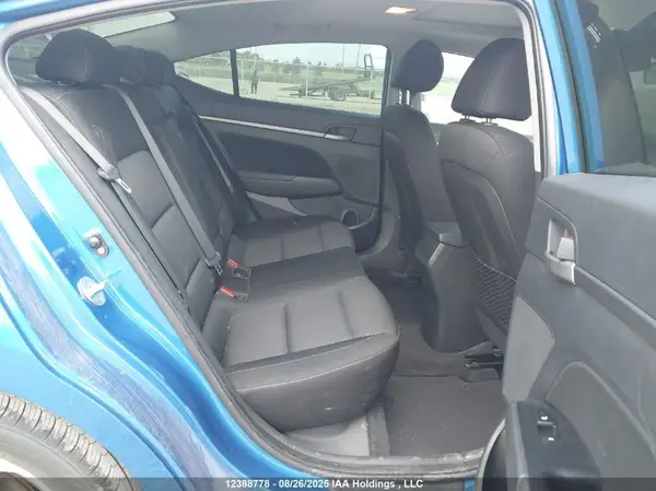 KMHD84LF3HU269837 2017 HYUNDAI ELANTRA - Image 8