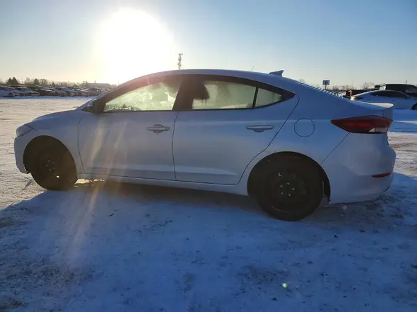 KMHD84LF3HU273063 2017 HYUNDAI ELANTRA - Image 2