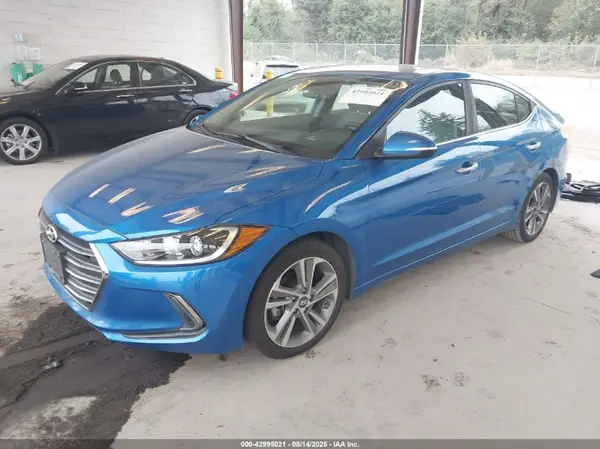 KMHD84LF3HU299288 2017 HYUNDAI ELANTRA - Image 2