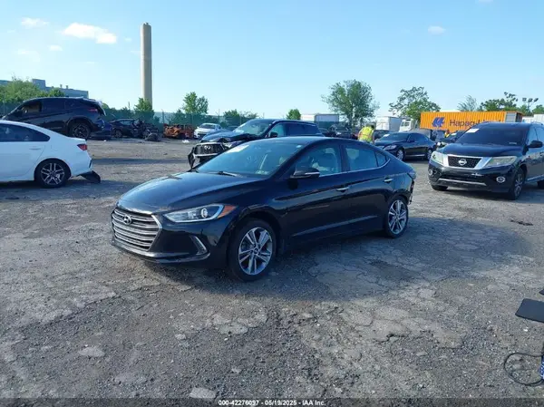 KMHD84LF3HU316901 2017 HYUNDAI ELANTRA - Image 2
