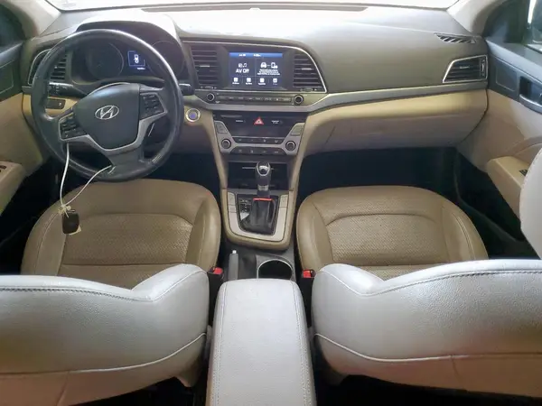 KMHD84LF3HU318132 2017 HYUNDAI ELANTRA - Image 8