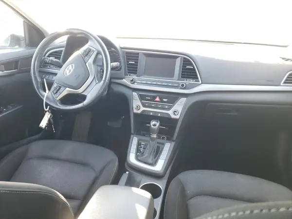 KMHD84LF3HU321693 2017 HYUNDAI ELANTRA - Image 8