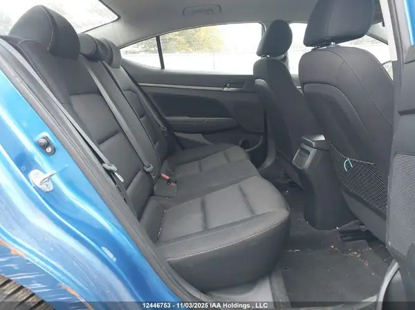 KMHD84LF3HU325694 2017 HYUNDAI ELANTRA - Image 8