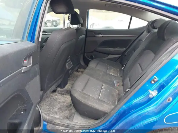 KMHD84LF3HU326439 2017 HYUNDAI ELANTRA - Image 8