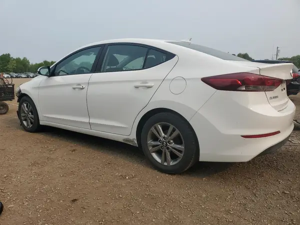 KMHD84LF3HU334895 2017 HYUNDAI ELANTRA - Image 2