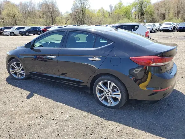 KMHD84LF3HU350708 2017 HYUNDAI ELANTRA - Image 2