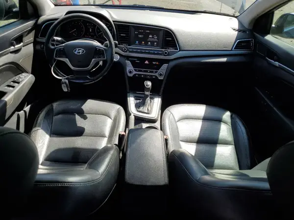 KMHD84LF3HU350708 2017 HYUNDAI ELANTRA - Image 8
