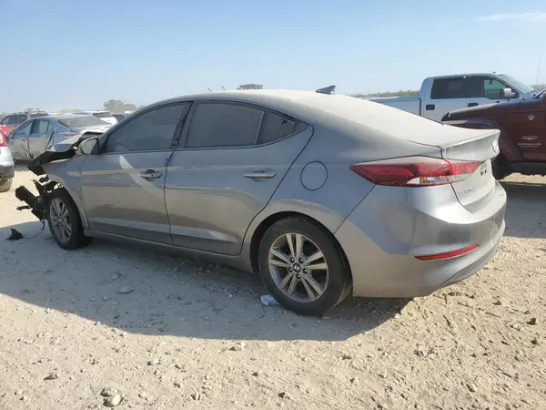 KMHD84LF3HU358355 2017 HYUNDAI ELANTRA - Image 2