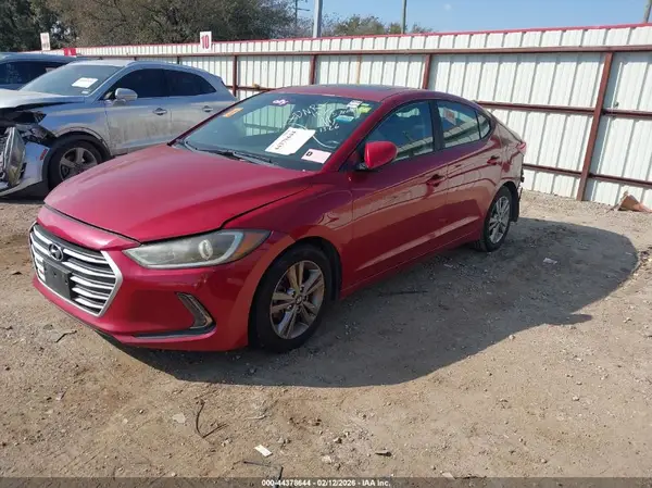 KMHD84LF3HU378914 2017 HYUNDAI ELANTRA - Image 2