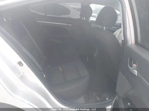 KMHD84LF3HU380033 2017 HYUNDAI ELANTRA - Image 8