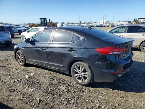 KMHD84LF3HU381148 2017 HYUNDAI ELANTRA - Image 2